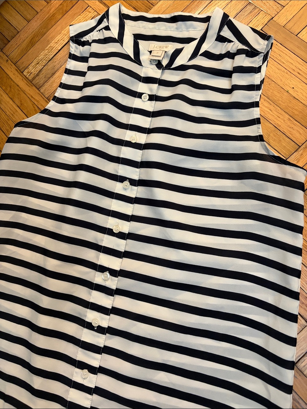 J. Crew Navy & White Sleeveless Striped Button-Down Blouse Woman’s Size 2